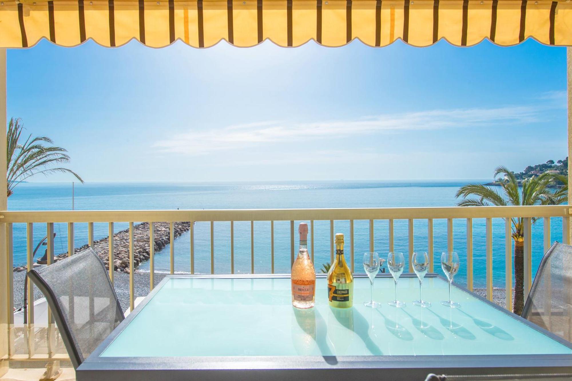 Roquebrune Plage - Terrace Splendid Sea View - BW 外观 照片